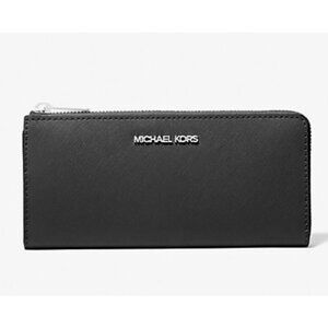 New Michael Kors Jet Set Travel Large Leather Quarter-Zip Wallet Black / Silver